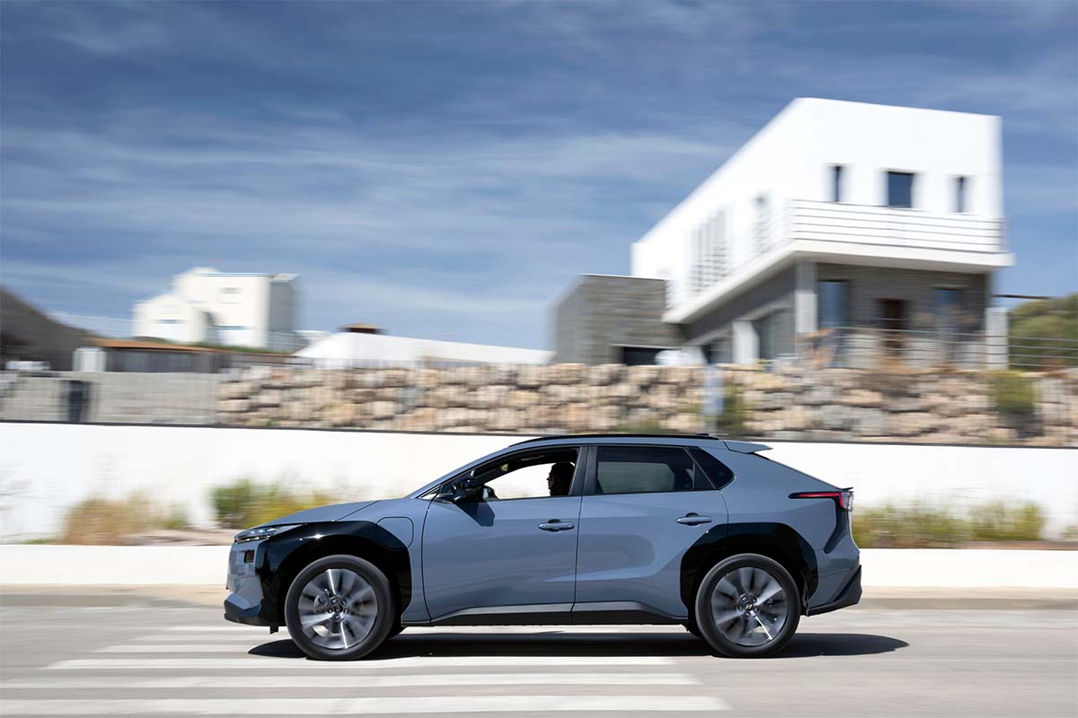 Subaru Solterra Seite